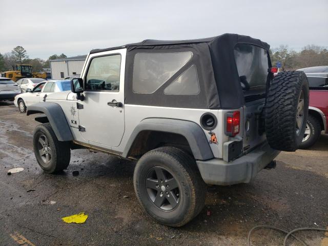 1J4FA24177L119088 - 2007 JEEP WRANGLER X SILVER photo 2