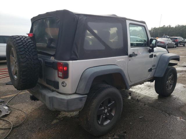 1J4FA24177L119088 - 2007 JEEP WRANGLER X SILVER photo 3