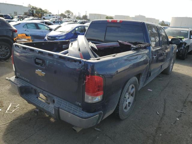 3GCUCTE21BG125933 - 2011 CHEVROLET SILVERADO C1500 LTZ BLUE photo 3