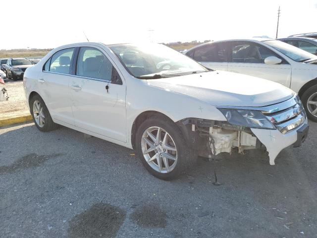 3FAHP0JA4CR321894 - 2012 FORD FUSION SEL WHITE photo 4