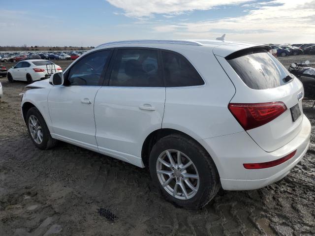 WA1CFAFP4CA011369 - 2012 AUDI Q5 PREMIUM WHITE photo 2