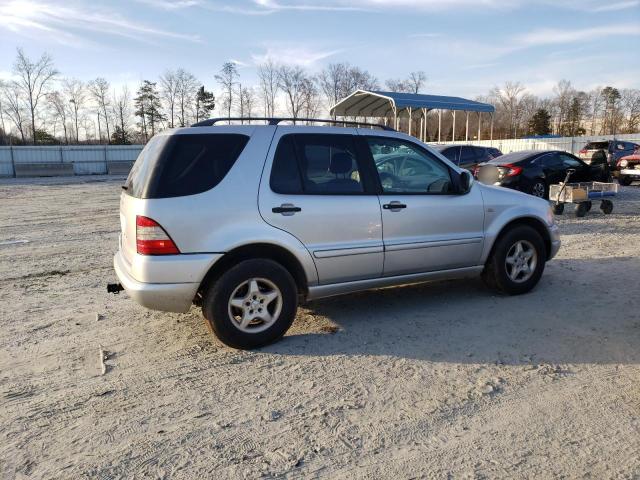 4JGAB54E91A227373 - 2001 MERCEDES-BENZ ML 320 SILVER photo 3