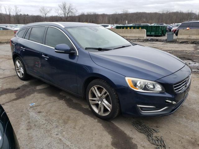 YV1612SK0F1231186 - 2015 VOLVO V60 PREMIER BLUE photo 4