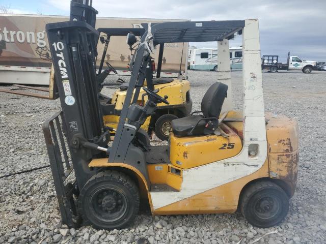 A36L65850 - 2003 YALE FORKLIFT YELLOW photo 9