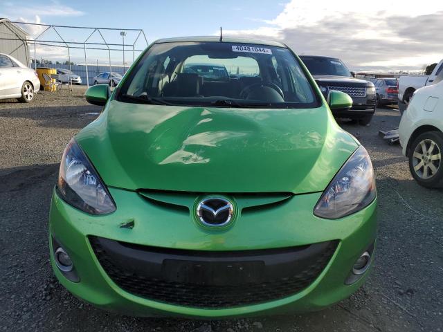 JM1DE1LZ6D0160053 - 2013 MAZDA MAZDA2 GREEN photo 5