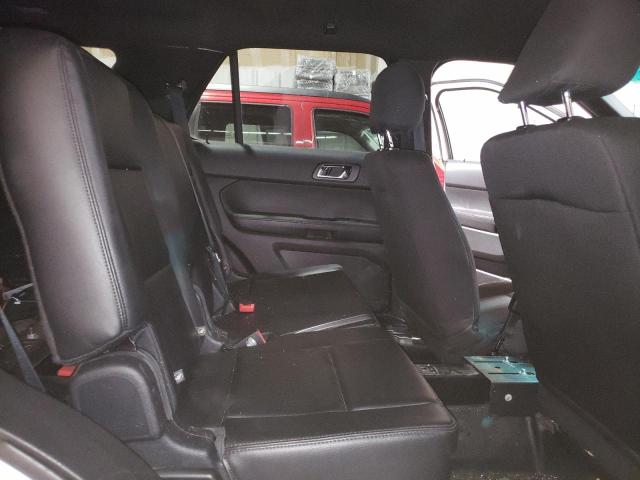 1FM5K8AR2HGB00806 - 2017 FORD EXPLORER POLICE INTERCEPTOR წითელი ფოტო 10