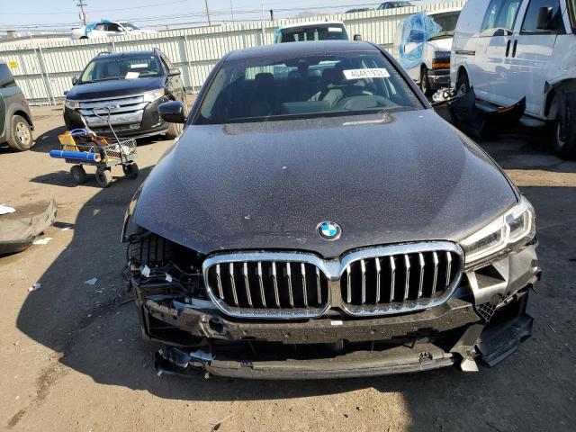 WBA73BJ08PCL27008 - 2023 BMW 540 XI CHARCOAL photo 5
