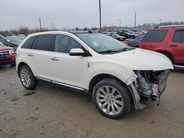 2LMDJ6JKXCBL10838 - 2012 LINCOLN MKX WHITE photo 4