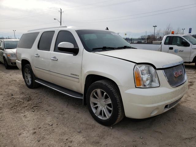 1GKS2MEF3BR188992 - 2011 GMC YUKON XL DENALI WHITE photo 4