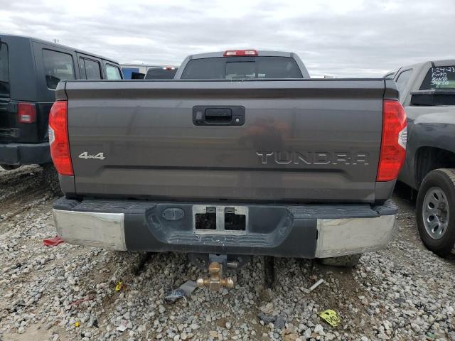5TFCW5F15GX019296 - 2016 TOYOTA TUNDRA DOUBLE CAB SR/SR5 BLACK photo 6