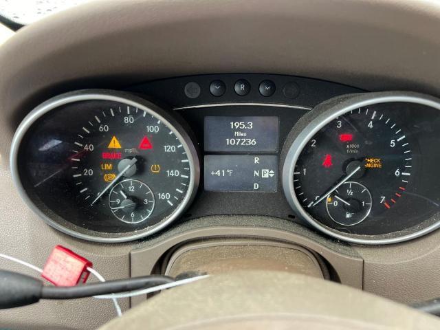 4JGBB8GB8AA584860 - 2010 MERCEDES-BENZ ML 350 4MATIC BLACK photo 8