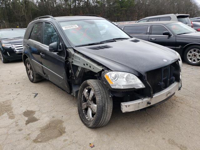 4JGBB8GB1BA723051 - 2011 MERCEDES-BENZ ML 350 4MATIC BLACK photo 4