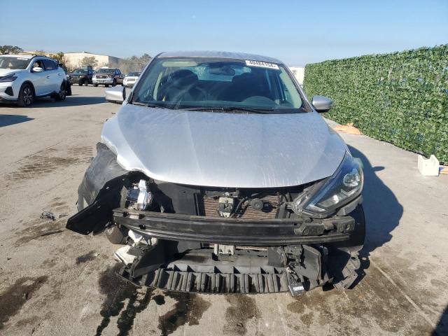 3N1AB7AP0JY225113 - 2018 NISSAN SENTRA S SILVER photo 5