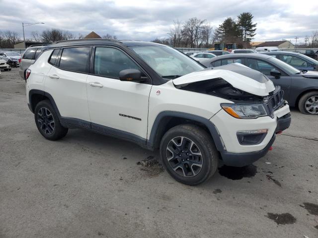 3C4NJDDBXKT597766 - 2019 JEEP COMPASS TRAILHAWK WHITE photo 4