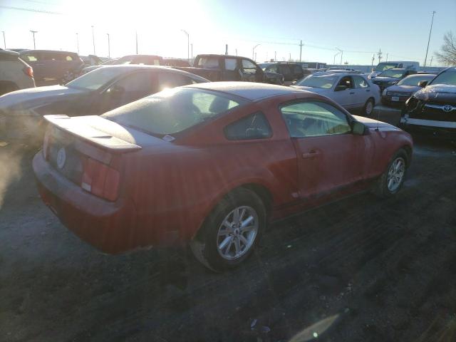 1ZVHT80N185173851 - 2008 FORD MUSTANG RED photo 3