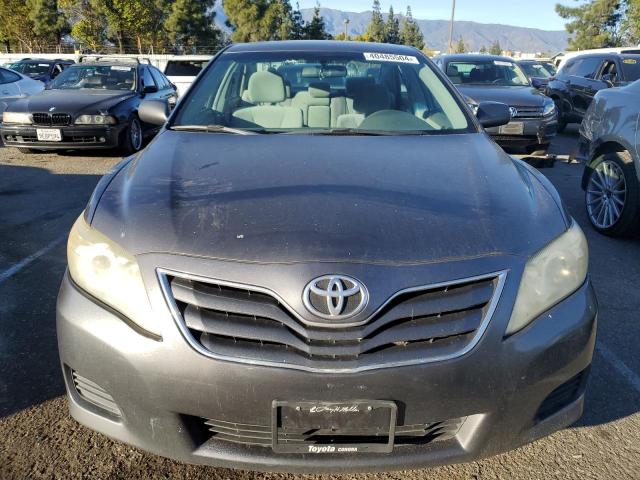 4T4BF3EK4BR164948 - 2011 TOYOTA CAMRY BASE GRAY photo 5