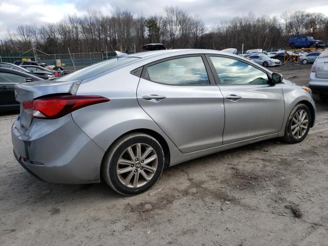 5NPDH4AE4FH569845 - 2015 HYUNDAI ELANTRA SE SILVER photo 3