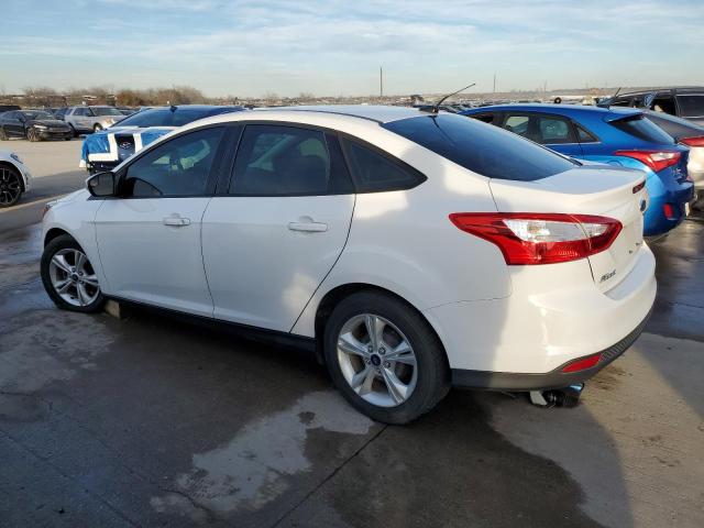 1FADP3F24EL460541 - 2014 FORD FOCUS SE WHITE photo 2