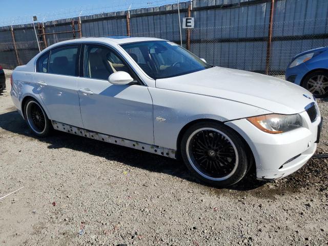 WBAVB33516KS37924 - 2006 BMW 330 I WHITE photo 4