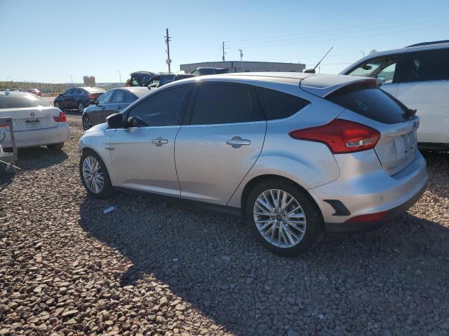 1FADP3N26JL322799 - 2018 FORD FOCUS TITANIUM GRAY photo 2