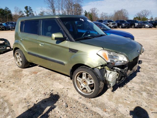 KNDJT2A20A7112023 - 2010 KIA SOUL + GREEN photo 4