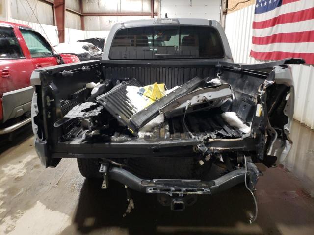 5TFCZ5AN9JX158078 - 2018 TOYOTA TACOMA DOUBLE CAB 灰色 照片 6