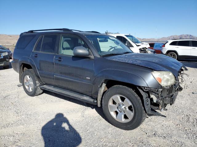 JTEZU14R858025159 - 2005 TOYOTA 4RUNNER SR5 GRAY photo 4