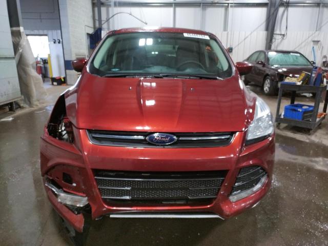 1FMCU9G96GUC80015 - 2016 FORD ESCAPE SE BURGUNDY photo 5