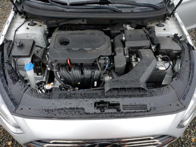 5NPE24AFXKH794215 - 2019 HYUNDAI SONATA SE SILVER photo 11