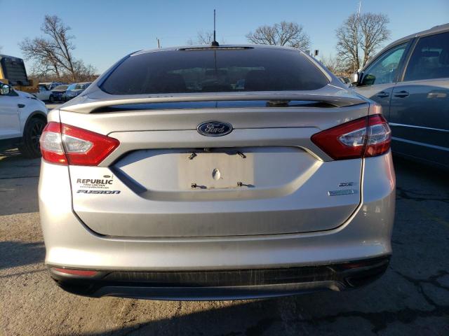 3FA6P0H96FR307275 - 2015 FORD FUSION SE SILVER photo 6