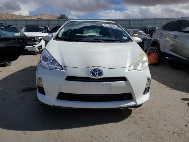 JTDKDTB32D1547664 - 2013 TOYOTA PRIUS C WHITE photo 5