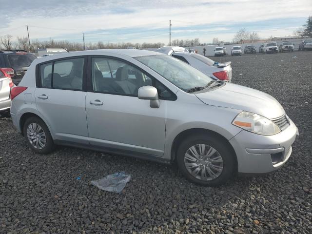 3N1BC13E58L424207 - 2008 NISSAN VERSA S SILVER photo 4