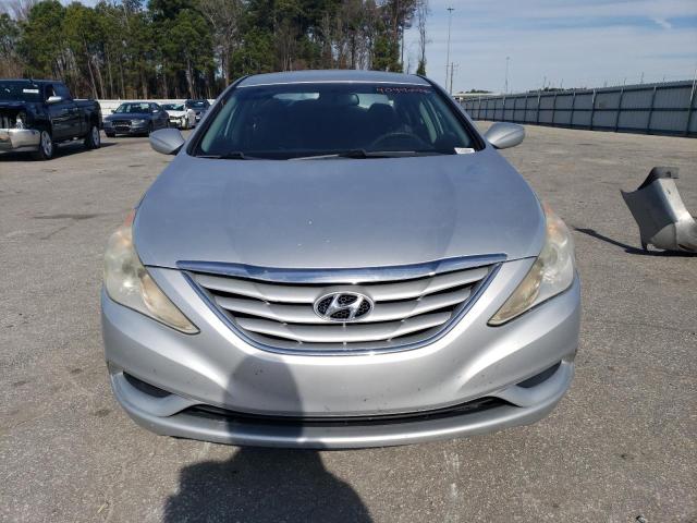 5NPEB4AC4CH336984 - 2012 HYUNDAI SONATA GLS SILVER photo 5