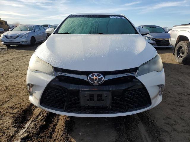 4T1BF1FK9FU004695 - 2015 TOYOTA CAMRY LE WHITE photo 5