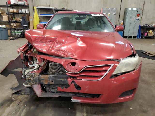 4T1BF3EK9BU685366 - 2011 TOYOTA CAMRY BASE RED photo 5