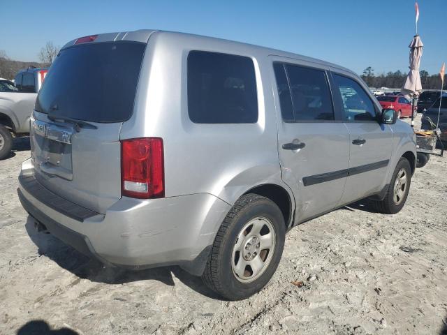 5FNYF3H22BB053845 - 2011 HONDA PILOT LX SILVER photo 3