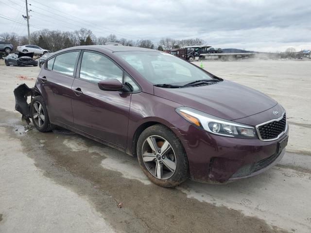 3KPFL4A74JE215054 - 2018 KIA FORTE LX MAROON photo 4