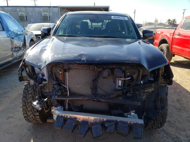 3TMCZ5AN5NM453271 - 2022 TOYOTA TACOMA DOUBLE CAB 黑色 照片 5