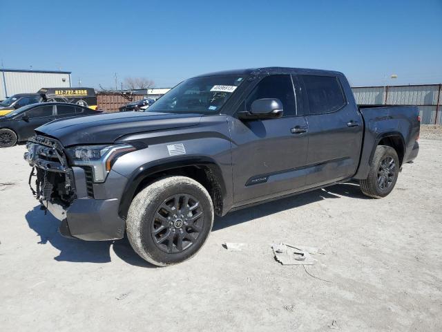 5TFNA5AB4NX012439 - 2022 TOYOTA TUNDRA CREWMAX PLATINUM Grau Foto 1