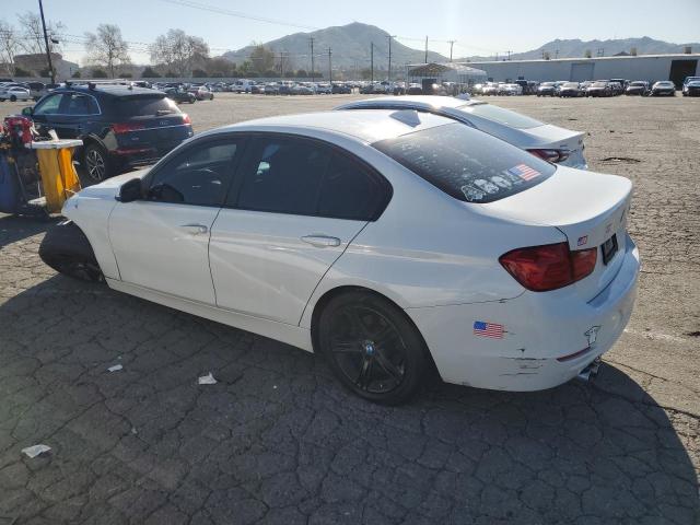 WBA3A5C57FF610673 - 2015 BMW 328 I WHITE photo 2