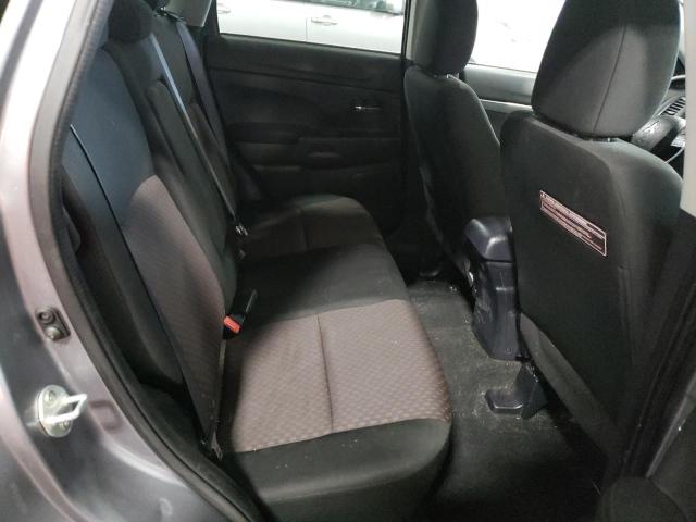 JA4AR3AW3GZ044606 - 2016 MITSUBISHI OUTLANDER ES 灰色 照片 11