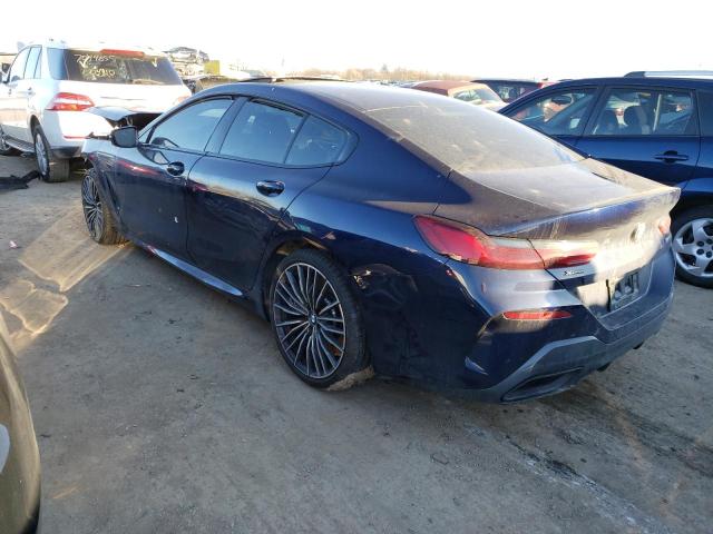 WBAGV8C06NCH43620 - 2022 BMW M850XI BLUE photo 2