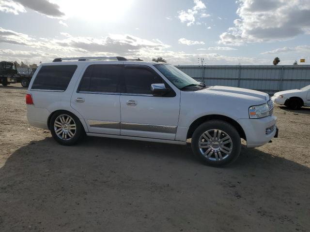 5LMJJ2H5XAEJ00388 - 2010 LINCOLN NAVIGATOR 白色 照片 4