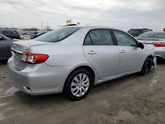 5YFBU4EE2DP136487 - 2013 TOYOTA COROLLA BASE SILVER photo 3