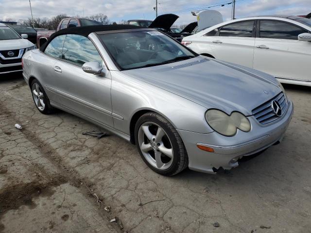 WDBTK65G05T040048 - 2005 MERCEDES-BENZ CLK 320 SILVER photo 4