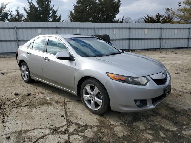 JH4CU2F69AC040505 - 2010 ACURA TSX SILVER photo 4