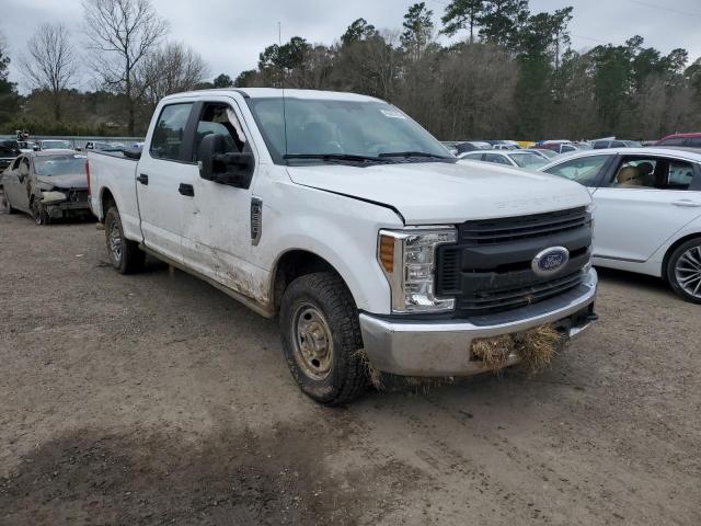 1FT7W2A6XKEG46065 - 2019 FORD F250 SUPER WHITE photo 1