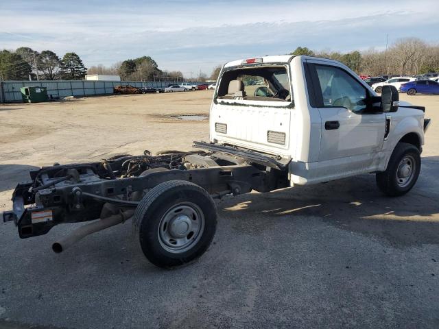 1FTBF2A66KEC17791 - 2019 FORD F250 SUPER DUTY WHITE photo 3