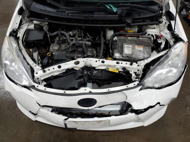 JTDKDTB34D1546631 - 2013 TOYOTA PRIUS C WHITE photo 11