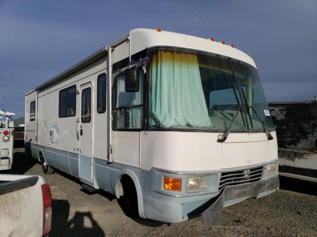 3FCMF53G0VJA03749 - 1997 DLPH MOTORHOME WHITE photo 1